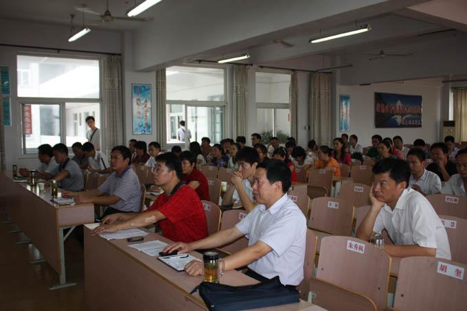東營婚戀情感咨詢_阜陽情感心理咨詢_情感咨詢