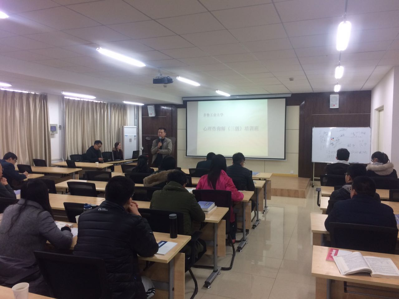 南京心理咨詢_心理醫師咨詢_南京兒童醫院在線qq咨詢
