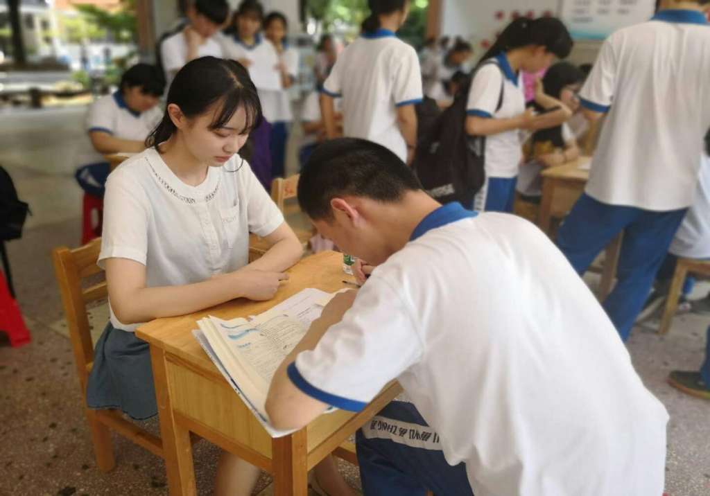 淮安青少年心理咨詢_北京市青少年法律與心理咨詢服務中心_青少年性心理咨詢亂倫