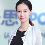 周華群