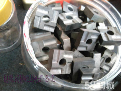 水泥制品鋼模具_臺州市黃巖豪鋼模具加工廠_蘇州模具鋼回收