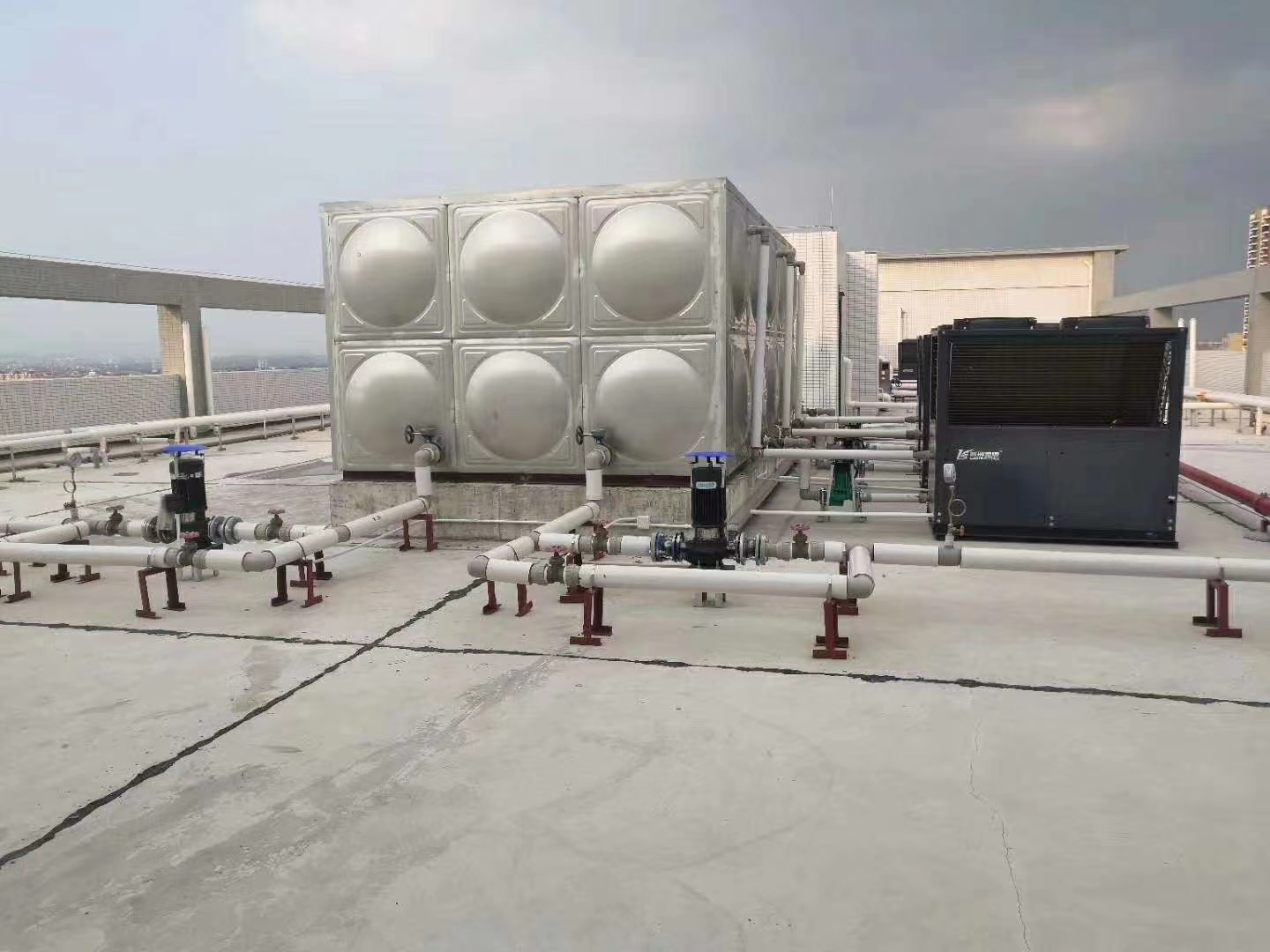 鄭州空氣能熱水器熱水工程