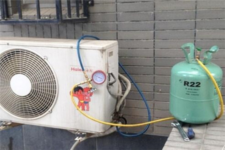 新空調漏氟對空調有_空調漏氟有味道嗎_海口夏寶空調加氟