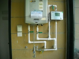 廈門太陽能工程熱水工程_太陽能出熱水慢又小_南京空氣能熱水工程