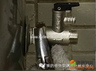 空氣能熱水器的熱水循環水泵和增壓泵的分別作用_空氣能熱水設備_濟南家用空氣能熱水器安裝