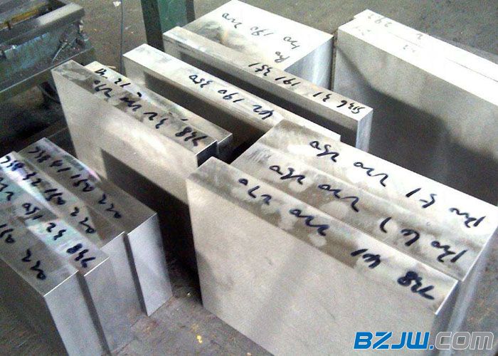 水泥路沿石鋼模具_煙臺模具鋼多少錢_臺州市黃巖豪鋼模具加工廠