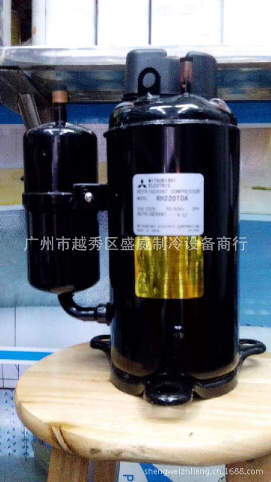 沈陽空調充氟_鄭州榮事達空調加氟_空調幾年加一次氟