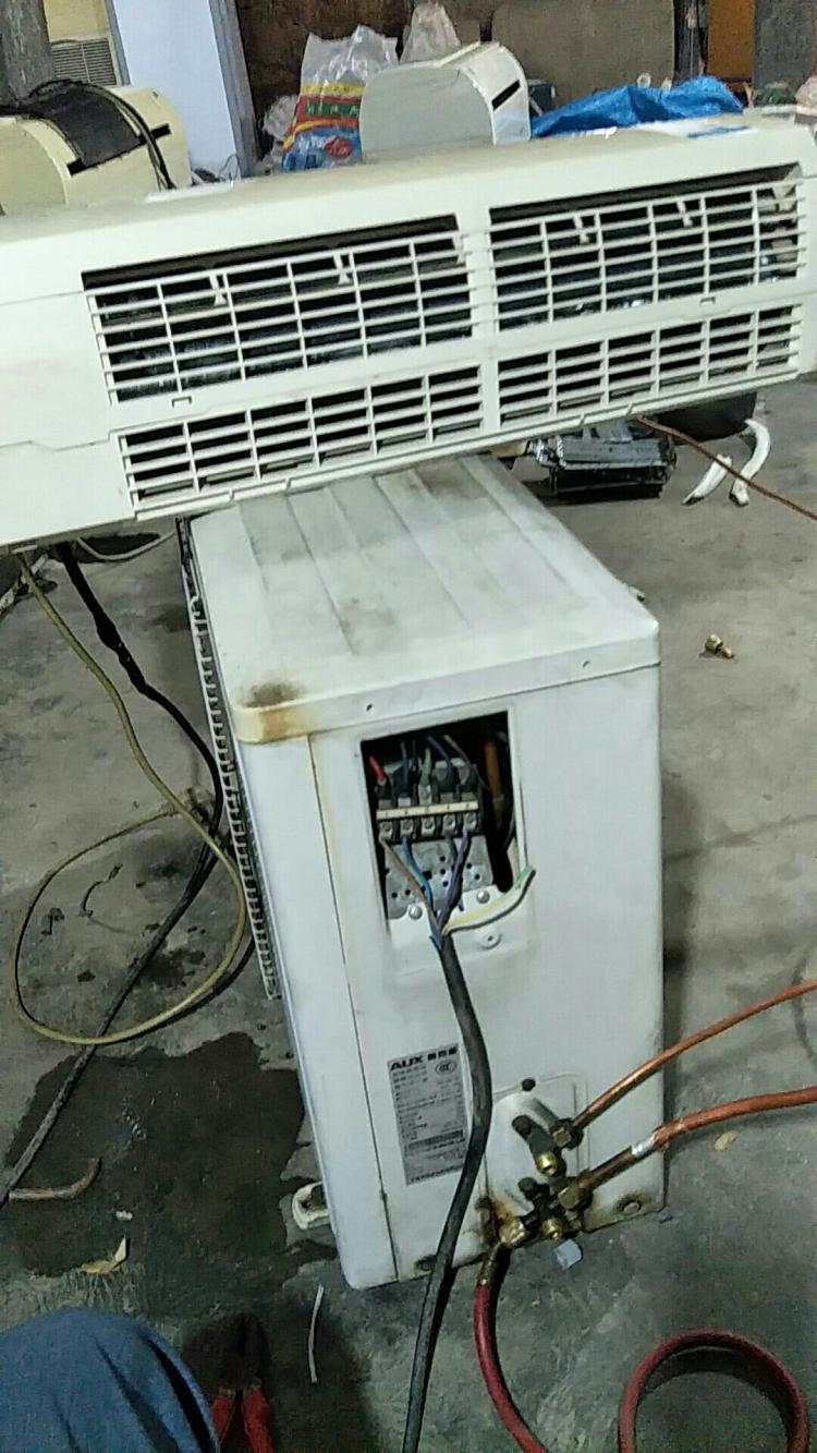 鄭州小超人空調加氟_新空調漏氟對空調有_鄭州空調充氟電話