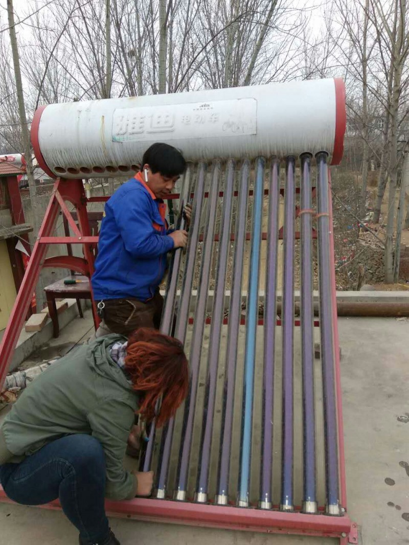 紹興太陽能熱水器廠家_太陽熱水器開上水閥才能有熱水_即熱水龍頭廠家