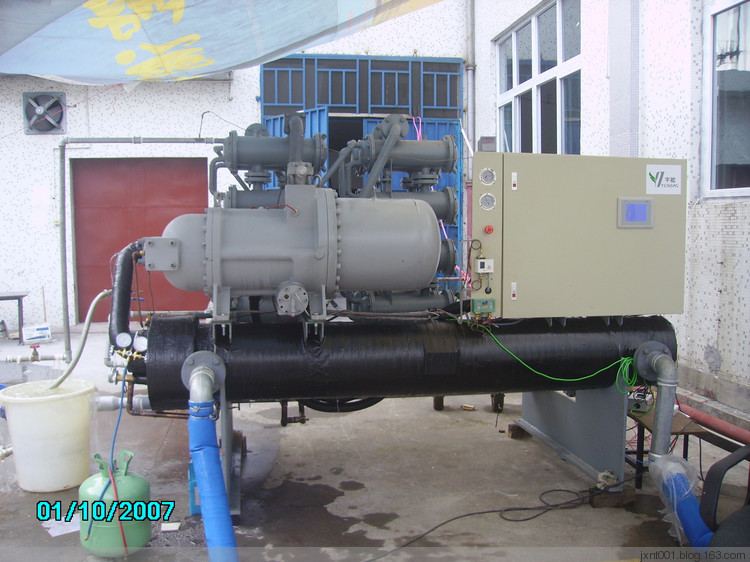 美的空氣能熱泵熱水_海口空氣能熱泵熱水工程_空氣能熱泵熱水