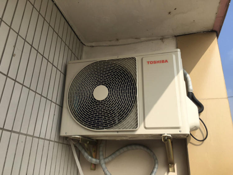 空調多久加一次氟_東芝冰箱漏氟_無錫東芝空調加氟