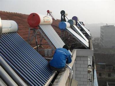 無錫各種品牌太陽能太陽能熱水器廠家售后維修24小時統一服務網點電話