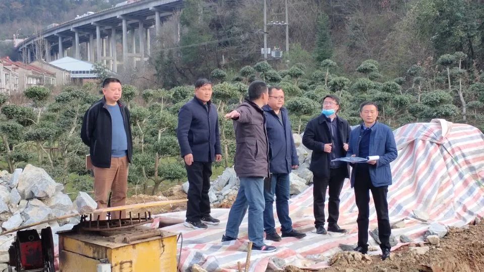 格力維修空調電話_格力中央空調維修電話_濰坊格力空調維修電話