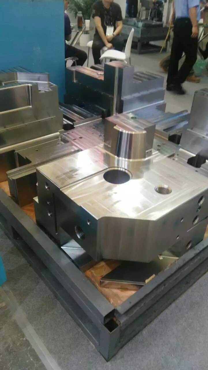 潘集區熔噴布模具鋼多少錢一公斤SM4Cr13{上海海拓金屬}