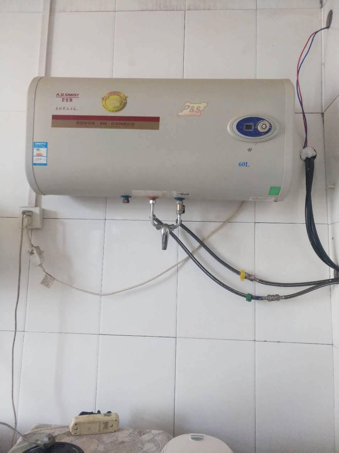 美的空氣能熱水器產品圖片_貴陽空氣能熱水器價格_空氣能熱水循環系統