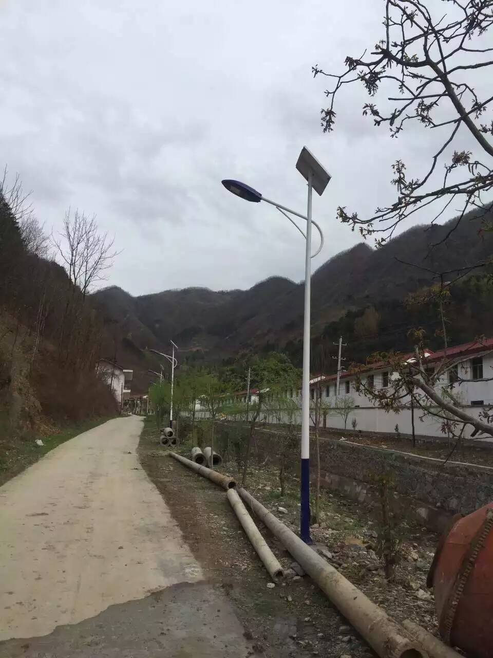 貴州貴陽太陽能發電路燈太陽能路燈工廠價位表
