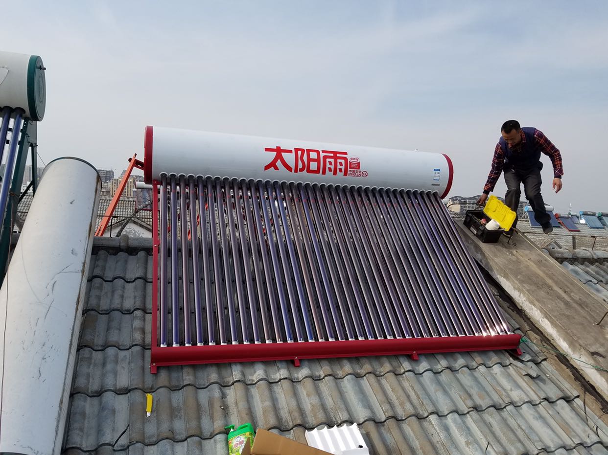 南通太陽能熱水器銷售_南京空氣能熱水_美的空氣能熱水器產品圖片