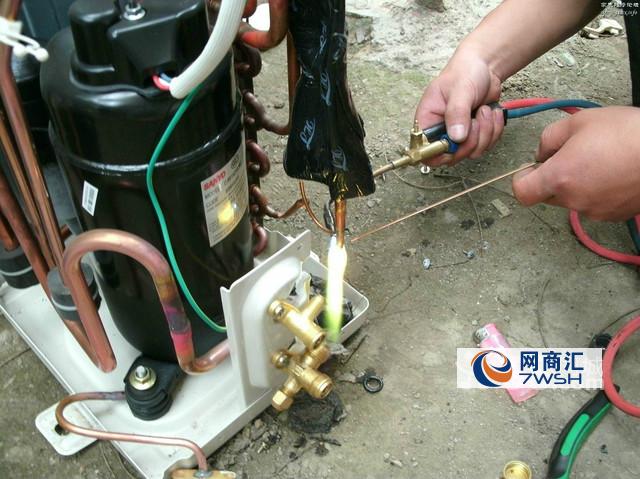 上海法羅力地暖維修_法羅力熱水器官網_南京法羅力熱水器維修服務熱線