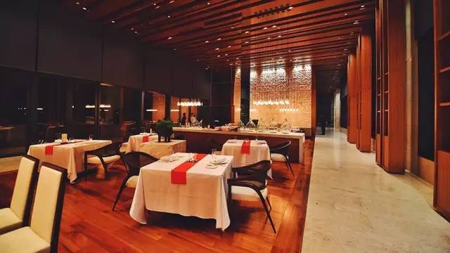 青島情侶酒店裝修公司地址電話