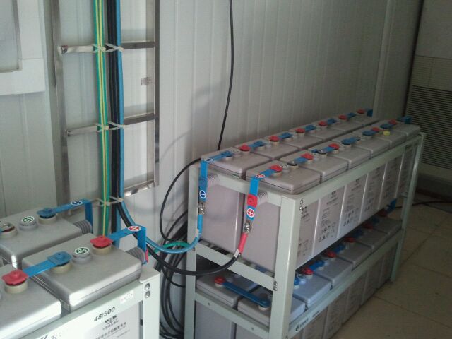 南寧蓄電池回收電話_南寧廣眾舊貨回收電話_回收碎電池片回收