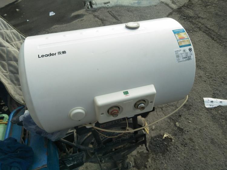 徐州統帥熱水器維修電話_重慶華帝熱水維修電話_徐州玻璃門維修電話