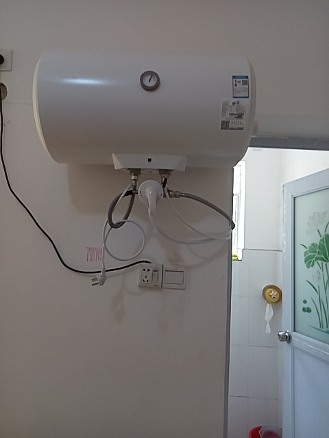 海爾統帥洗衣機售后電話_重慶華帝熱水維修電話_連云港統帥熱水器維修電話
