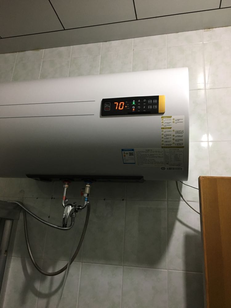 揚州萬家樂熱水器維修電話_萬家樂長沙維修電話_萬家樂電熱水器維修電話
