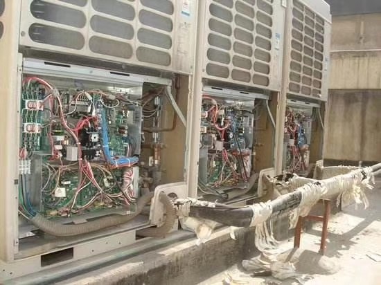 空調幾年加一次氟_比亞迪f3空調加什么氟_成都惠而浦空調加氟
