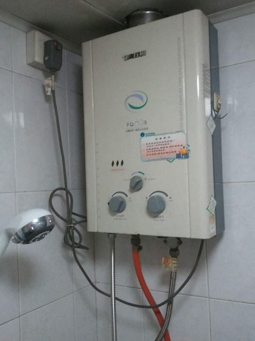 合肥統帥熱水器售后維修電話_蘇州美的空調維修售后電話_恒熱熱水器成都維修售后電話
