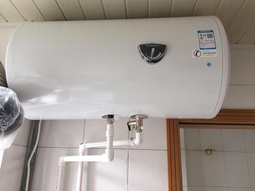 阿里斯頓熱水器鹽城維修電話_廊坊阿里斯頓熱水器維修電話_阿里斯頓電熱水器維修電話