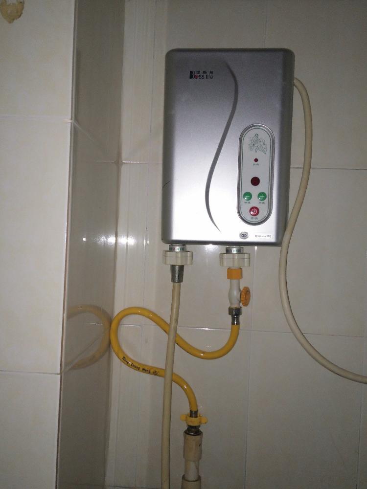 萬家樂燃氣熱水器 維修_上海萬家樂熱水器維修中心_北京萬家樂售后服務維修電話
