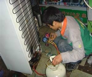 氟空調怎么改裝水空調_石家莊志高空調加氟_空調多長時間加一次氟