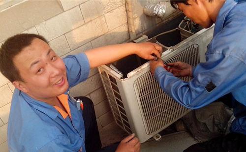 空調加32的氟_空調多久加一次氟_南寧揚子空調加氟