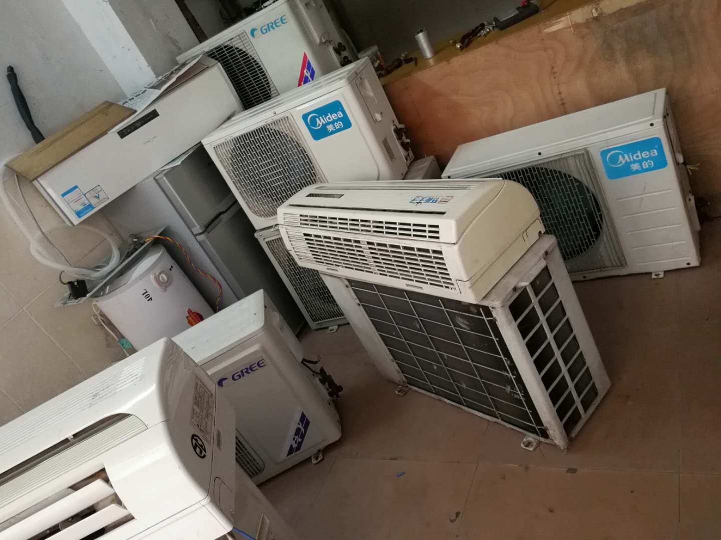清洗空調_杭州清洗空調_廣州美的空調清洗
