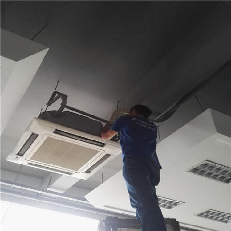鄭州美的空調移機