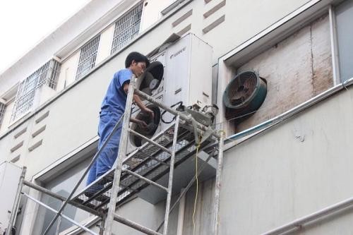 南寧揚子空調移機