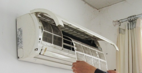 氟空調怎么改裝水空調_南寧春蘭空調加氟_空調幾年加一次氟