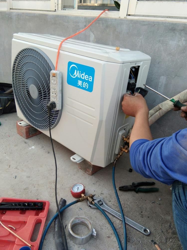 空調一點氟沒有怎么加_深圳TCL空調加氟_空調多久加一次氟