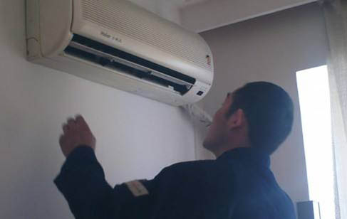 鄭州空調維修_重慶空調維修軒美_鄭州美的空調維修電話