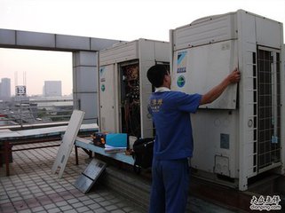 深圳美的空調移機