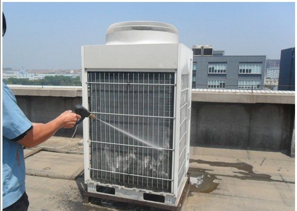 深圳大金空調維修電話