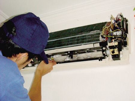 長沙新科空調維修_長沙維修空調_長沙空調維修電話