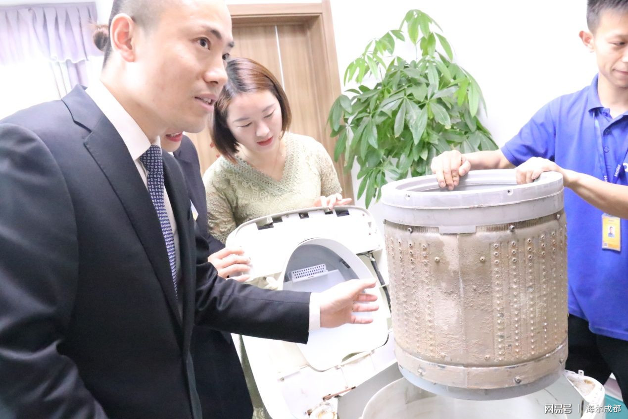 成都海爾空調售后_成都奧克斯空調售后服務電話_成都格蘭仕空調售后