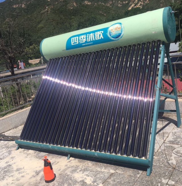 四季沐歌太陽能水箱更換、清洗